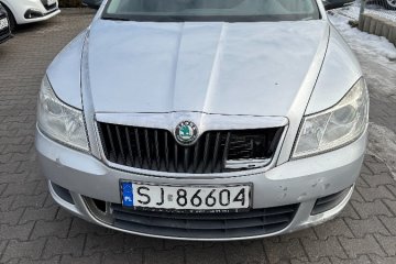Octavia 1,6tdi 2012 rok klima, hak,
