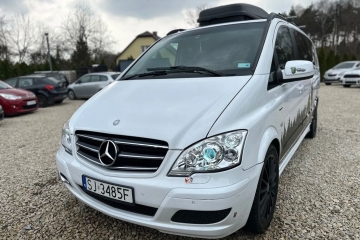 Automat 3.0 Diesel  8 osob Liftin