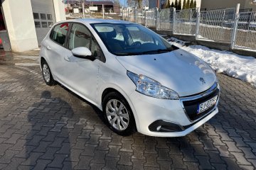 Peugeot 208 1,2 benzyna82KM klima , navi 5drzwi ,tempomat. rok 2016